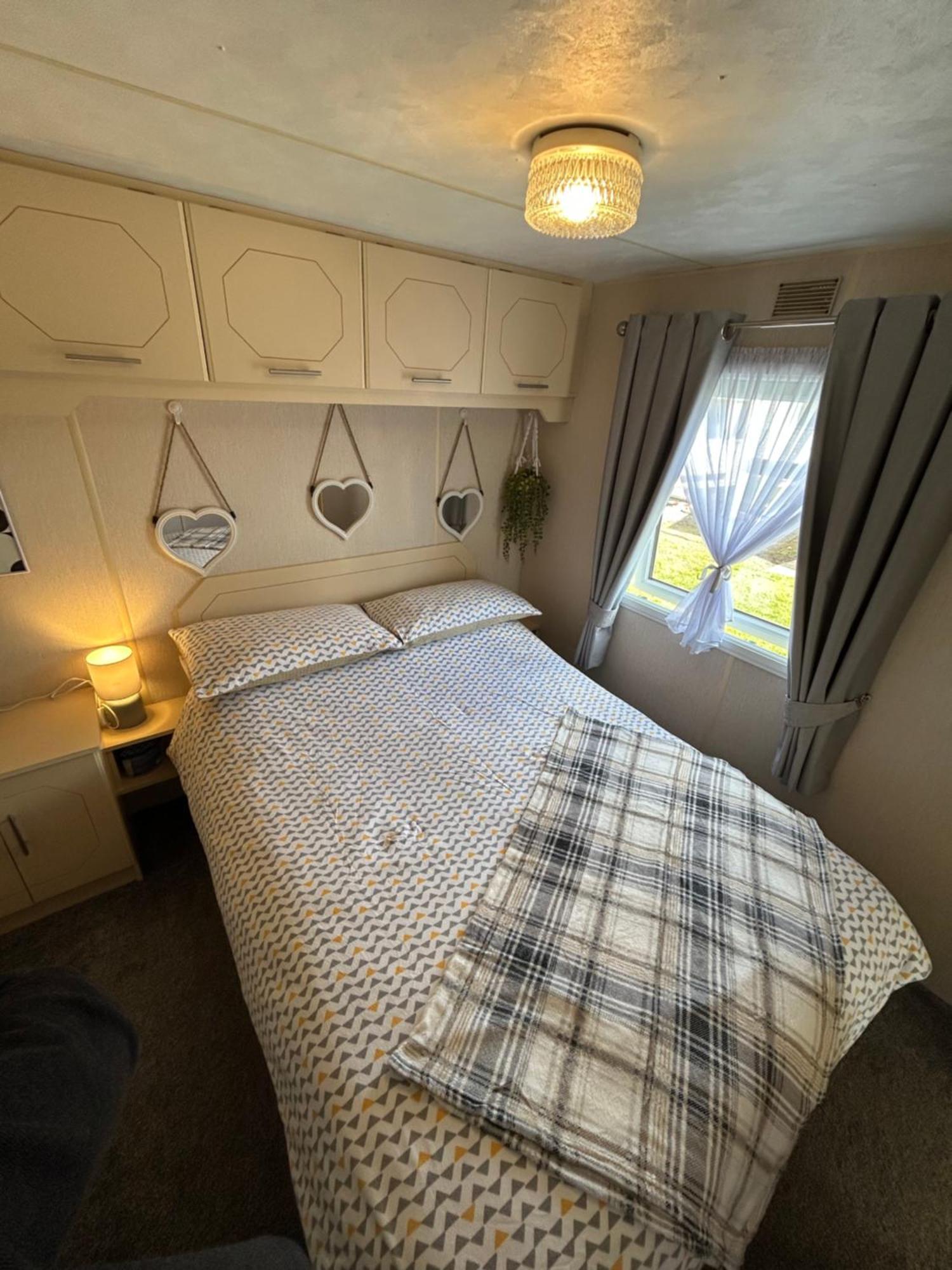 Baileys Caravan Sealands - Dog Friendly Ingoldmells Exterior photo