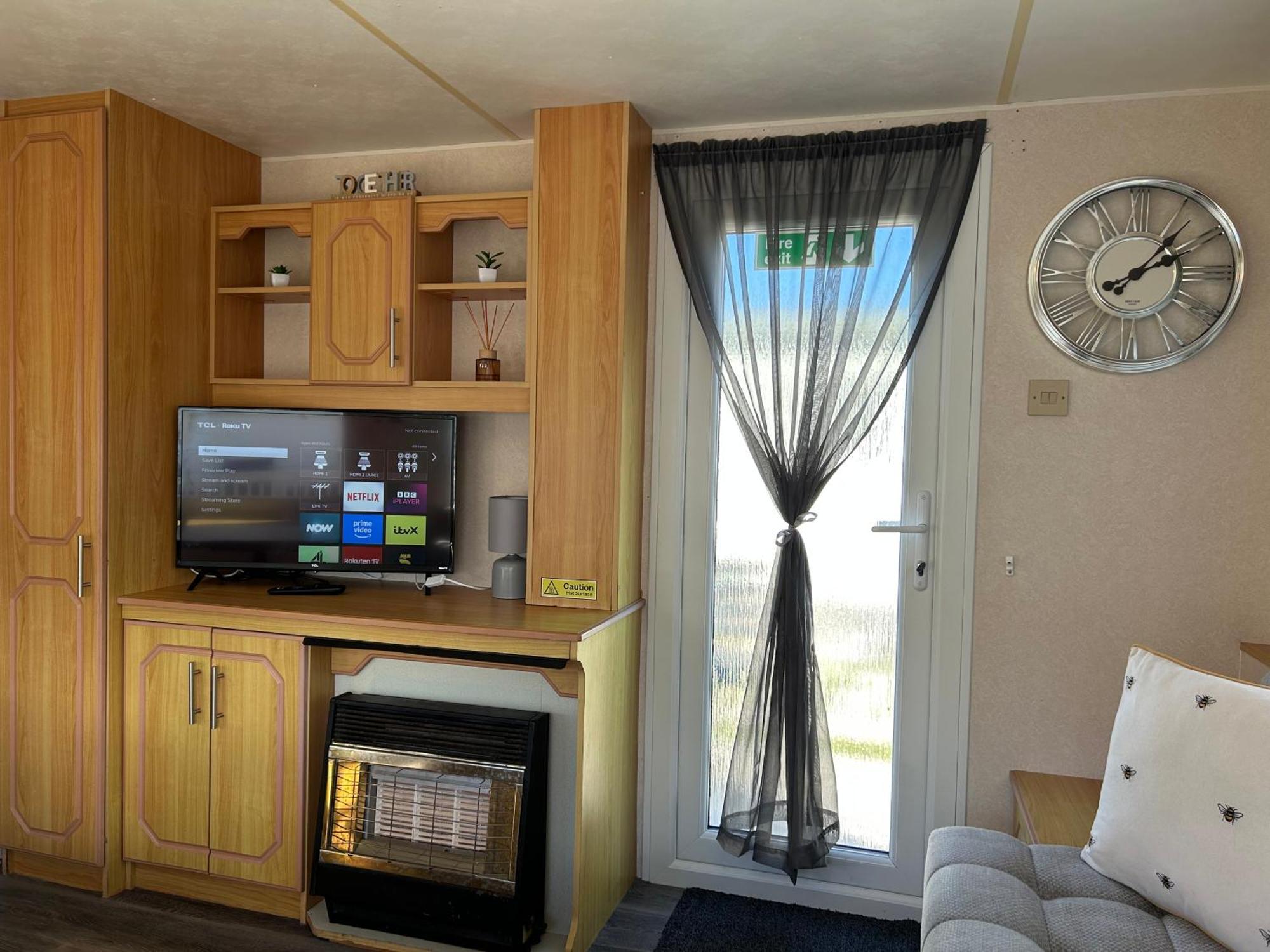 Baileys Caravan Sealands - Dog Friendly Ingoldmells Exterior photo